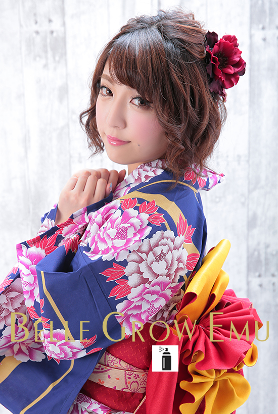 大阪ミナミの女性専用サロンの浴衣スタイル、花帯にピッタリのショートアレンジ
