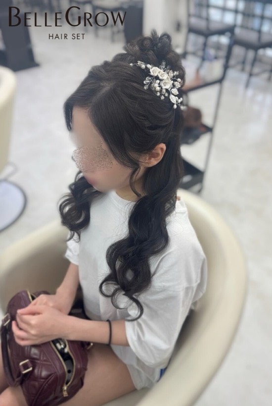 ハーフおだんごヘア