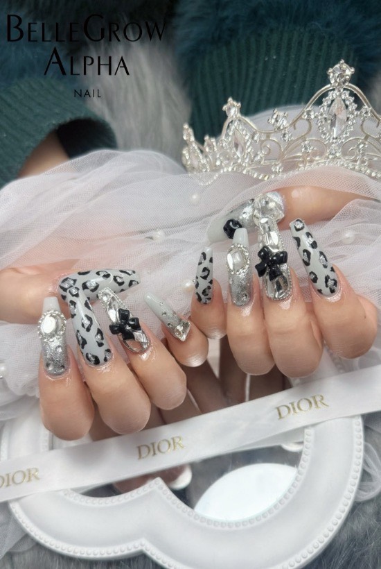 レオパードネイル