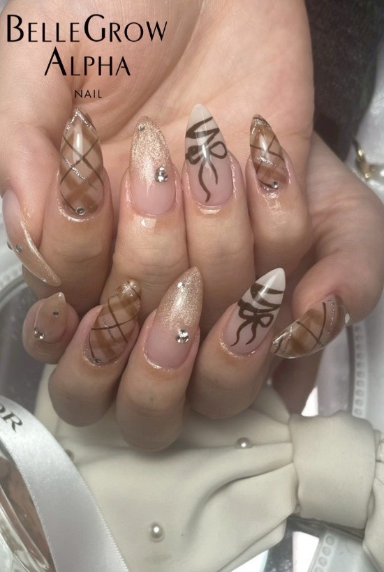 チェック柄ネイル