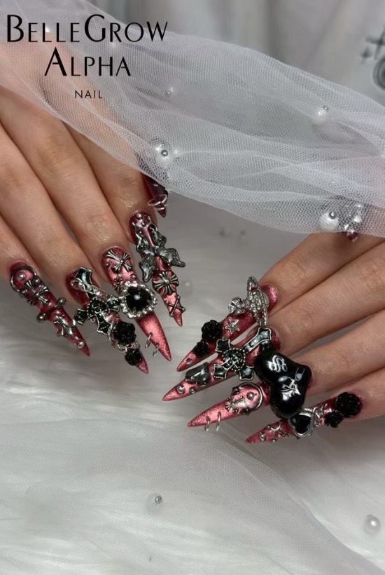 ゴテゴテネイル