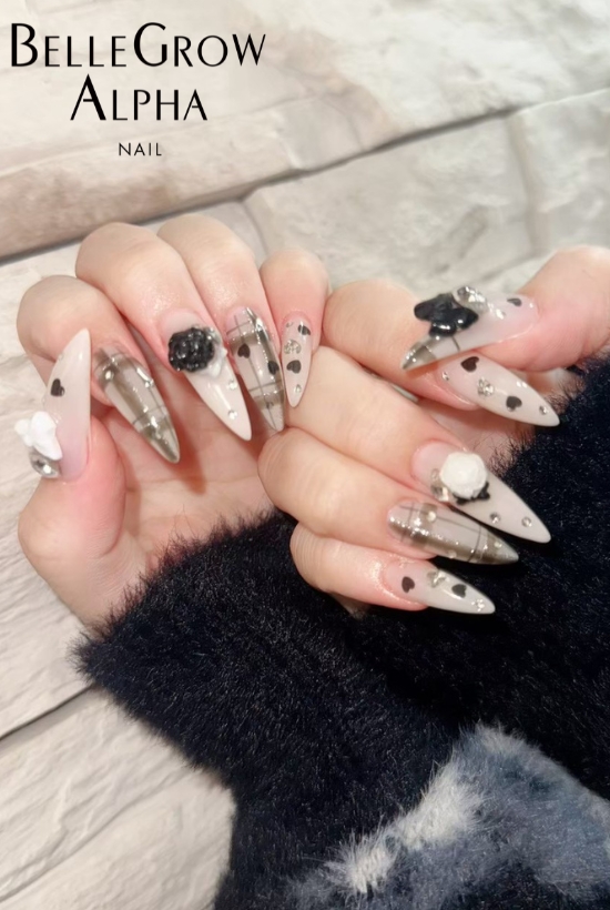 チェックネイル