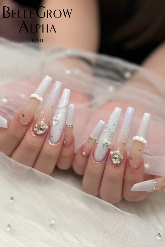 ホワイトネイル